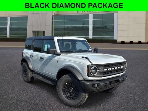 New 2026 Ford Bronco Big Bend w/ Black Diamond Package AWD/4WD image 1