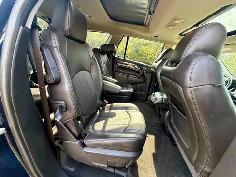 Used 2017 Buick Enclave Premium w/ Experience Buick Package FWD image 14