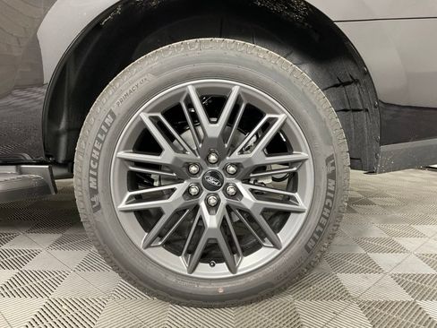 New 2027 Ford Expedition Platinum RWD image 10