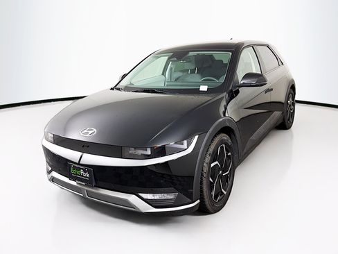 Used 2024 Hyundai Ioniq 5 SEL RWD image 3
