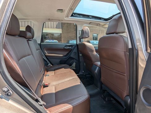 Used 2017 Subaru Forester 2.5i Touring image 14