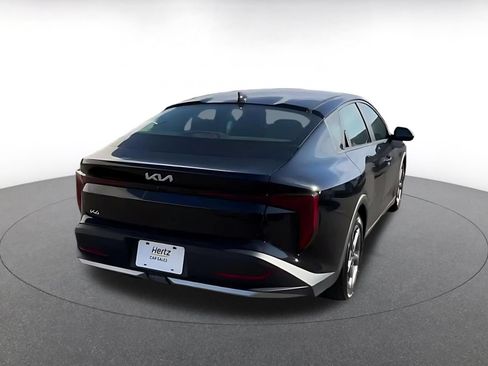 Used 2025 Kia K4 FWD image 13