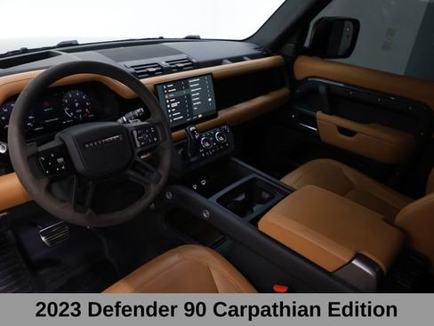 Used 2023 Land Rover Defender 90 V8 AWD/4WD image 11