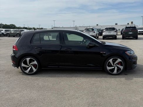 Used 2018 Volkswagen GTI SE FWD image 7