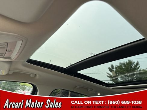 Used 2017 Ford Escape SE w/ SE Sport Appearance Package FWD image 24