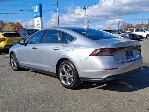 Used 2024 Honda Accord EX image 6