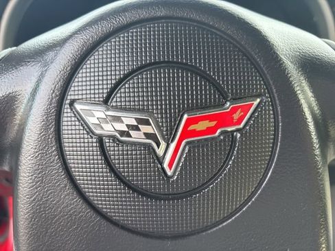 Used 2005 Chevrolet Corvette Coupe w/ Preferred Equipment Group image 56