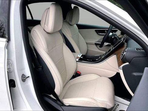 Certified 2024 Mercedes-Benz C 300 4MATIC Sedan image 33