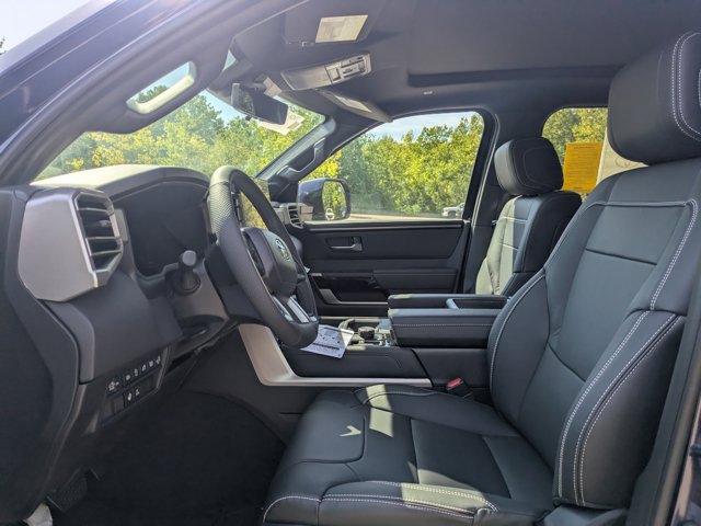 New 2026 Toyota Tundra Limited AWD/4WD image 12