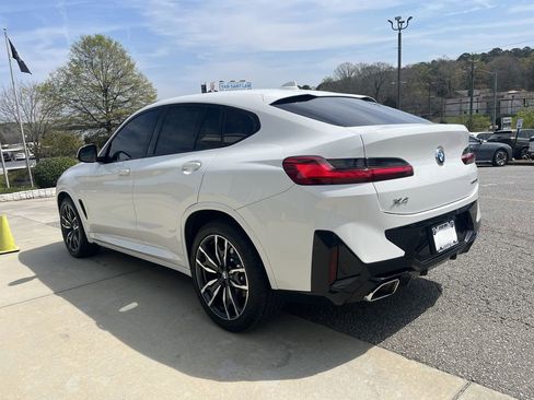 Used 2022 BMW X4 xDrive30i w/ M Sport Package 2 image 6