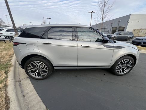 Certified 2023 Land Rover Range Rover Evoque SE image 8