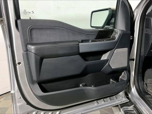 Used 2022 Ford F150 Lariat AWD/4WD image 18