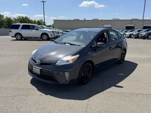 Used 2013 Toyota Prius Two FWD image 5