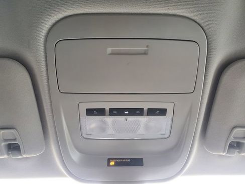 Used 2022 Chevrolet Colorado Z71 image 38