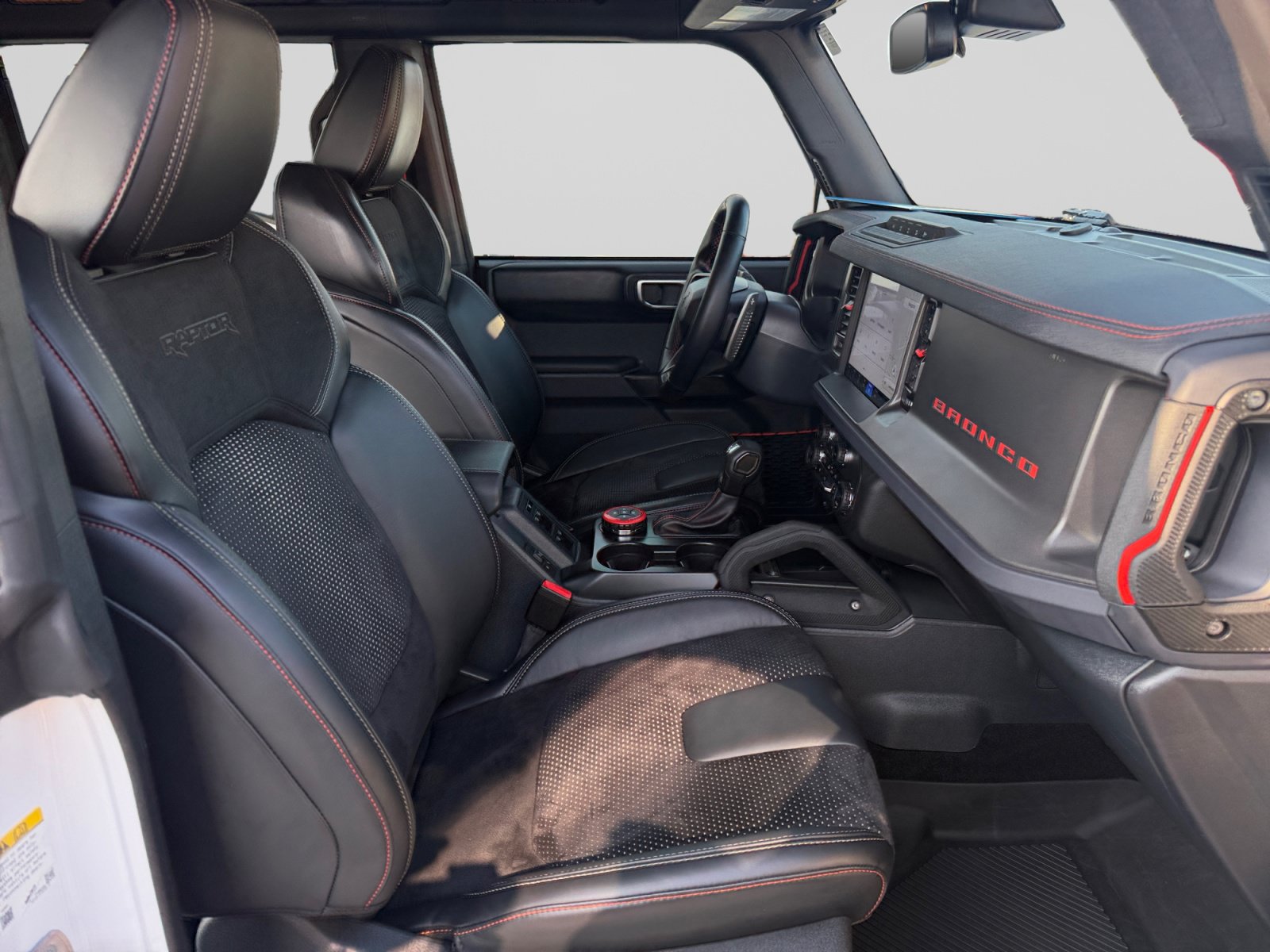 Used 2025 Ford Bronco Raptor AWD/4WD image 15