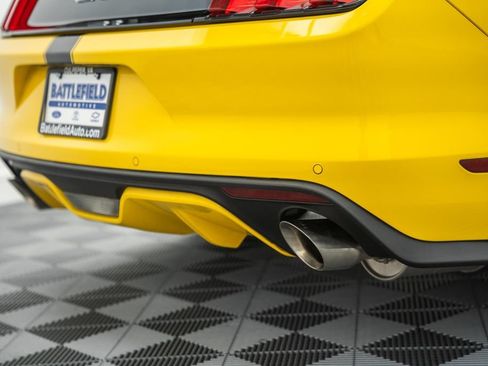 Used 2015 Ford Mustang GT Premium w/ Equipment Group 401A RWD image 9