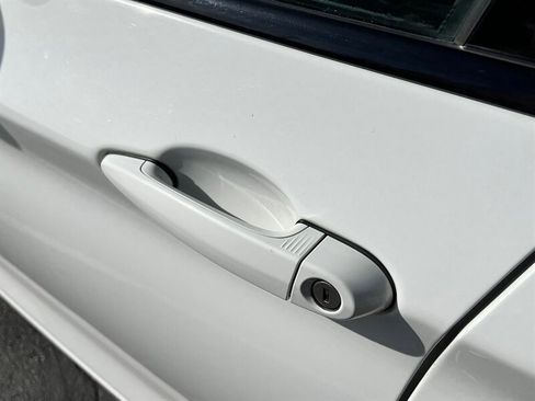 Used 2015 BMW X4 xDrive28i image 17