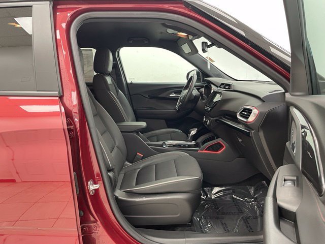 Used 2023 Chevrolet TrailBlazer RS w/ Convenience Package AWD/4WD image 22