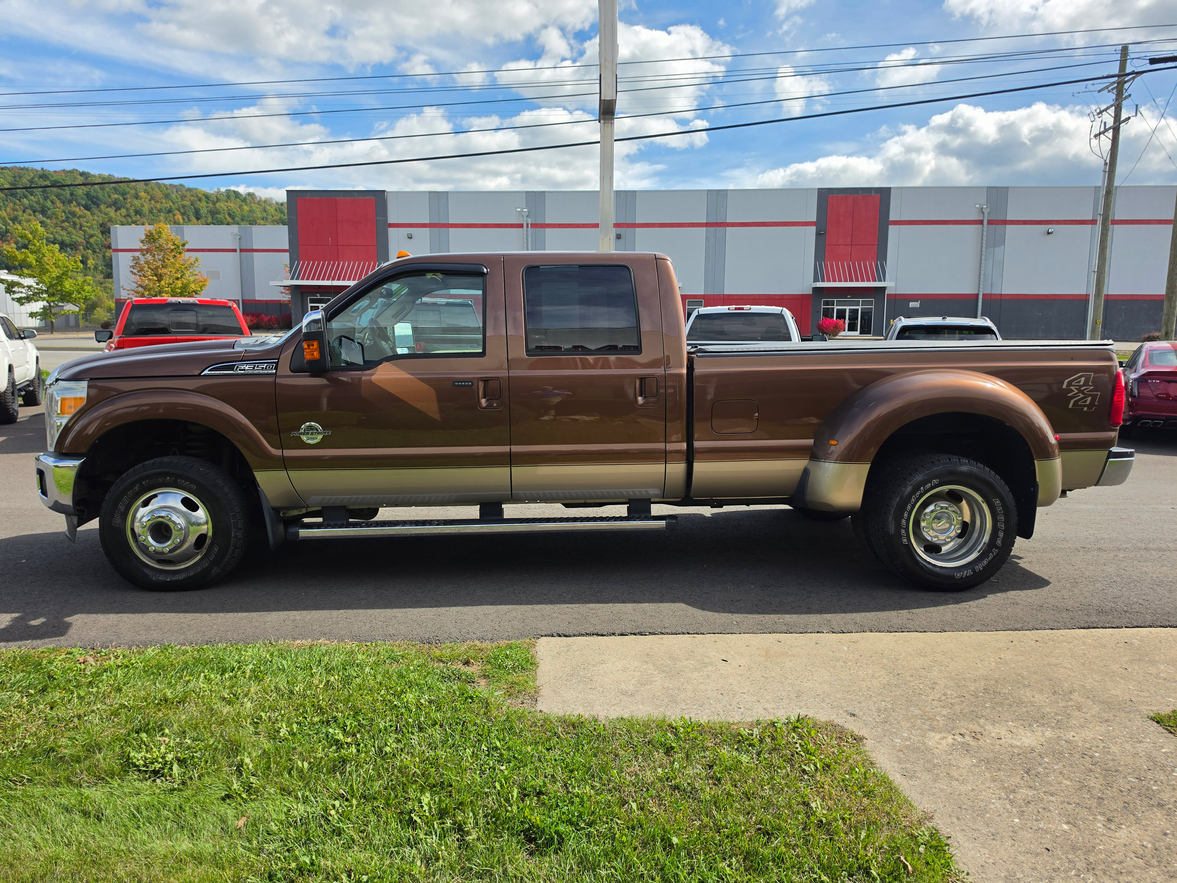 Used 2011 Ford F350 Lariat w/ Chrome Pkg AWD/4WD image 7