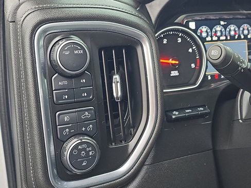 Certified 2021 Chevrolet Silverado 3500 LTZ w/ LTZ Premium Package image 23