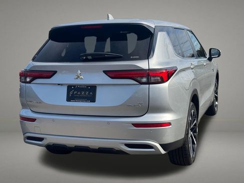 Used 2024 Mitsubishi Outlander Ralliart image 5