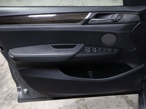 Used 2017 BMW X3 sDrive28i image 11