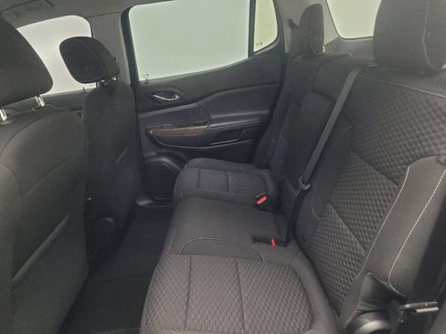 Used 2019 GMC Acadia SLE AWD/4WD image 18