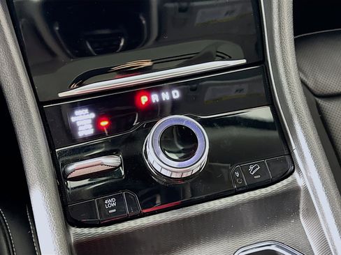 Used 2023 Jeep Grand Cherokee 30th Anniversary image 20