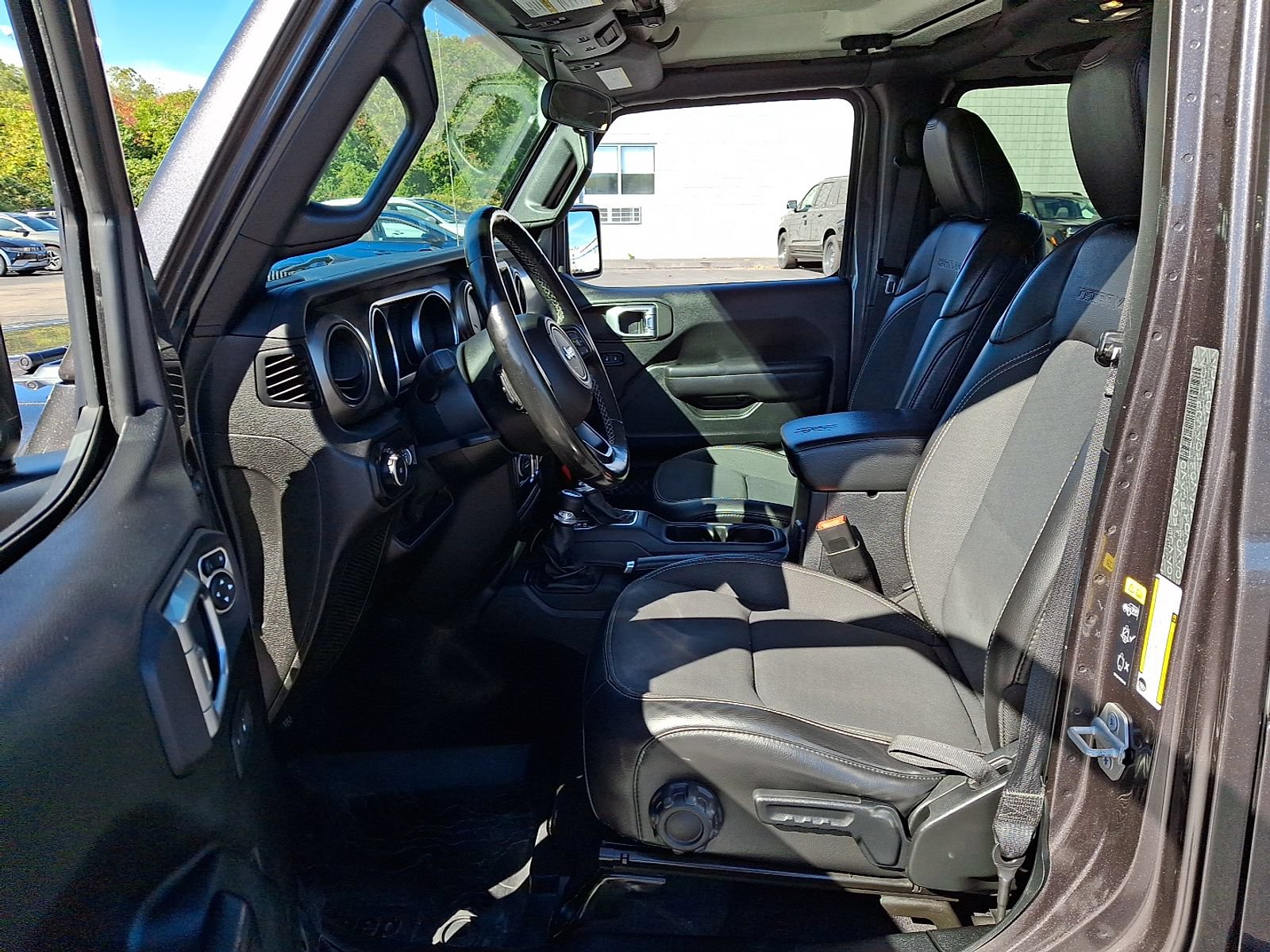 Used 2020 Jeep Wrangler Unlimited Sport AWD/4WD image 14