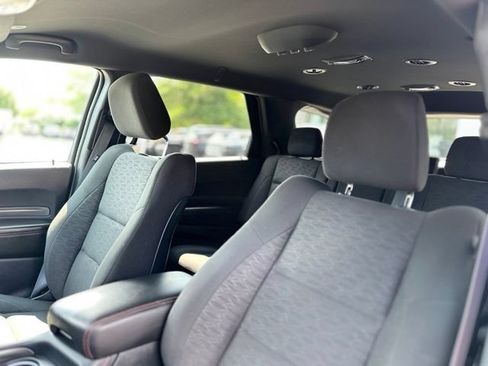 Used 2025 Dodge Durango R/T w/ Blacktop Package AWD/4WD image 12