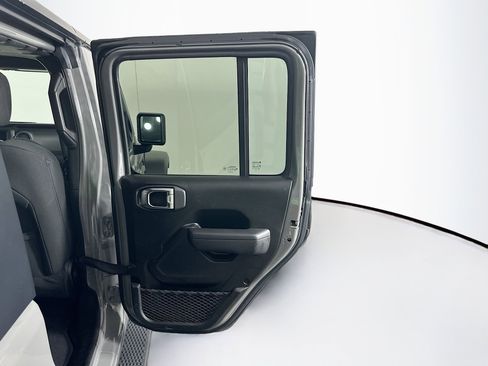 Used 2022 Jeep Wrangler Sport S image 29