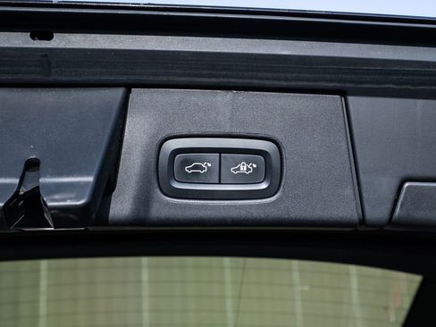 Used 2020 Volvo V90 T6 Inscription image 37