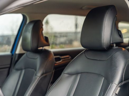 Used 2023 Kia Sportage EX image 20