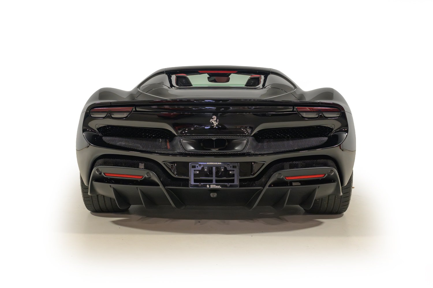 Used 2024 Ferrari 296 GTS RWD image 5