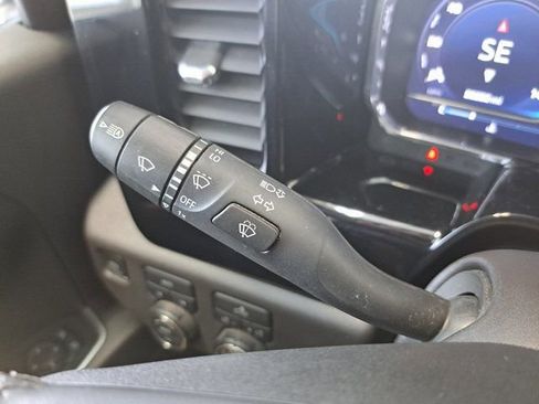 Used 2023 Chevrolet Silverado 1500 LT image 19