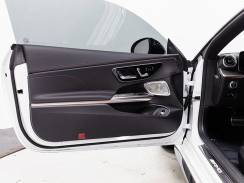 Used 2025 Mercedes-Benz CLE 53 AMG CLE 53 AMG image 5