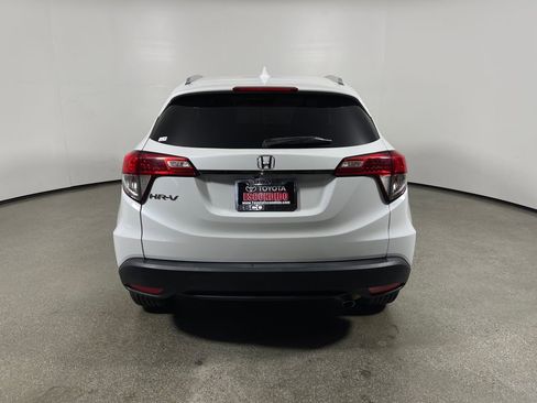 Used 2022 Honda HR-V EX-L image 4