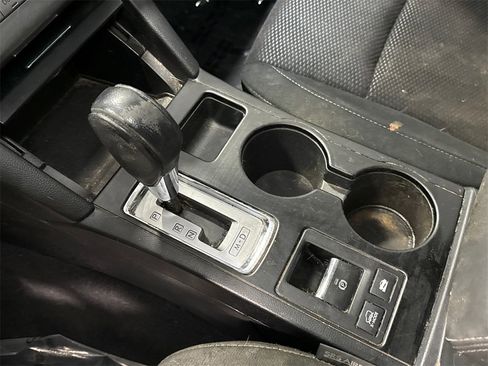 Used 2016 Subaru Outback 2.5i Premium image 17