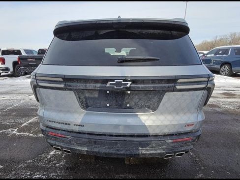 Used 2024 Chevrolet Traverse RS w/ LPO, Floor Liner Package image 7