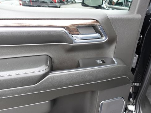 Used 2024 Chevrolet Silverado 1500 LT AWD/4WD image 21