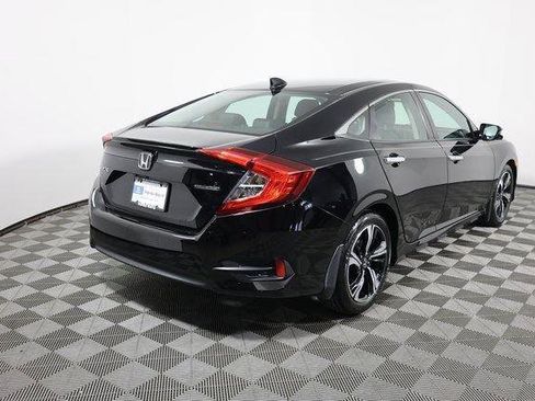 Used 2016 Honda Civic Touring image 5