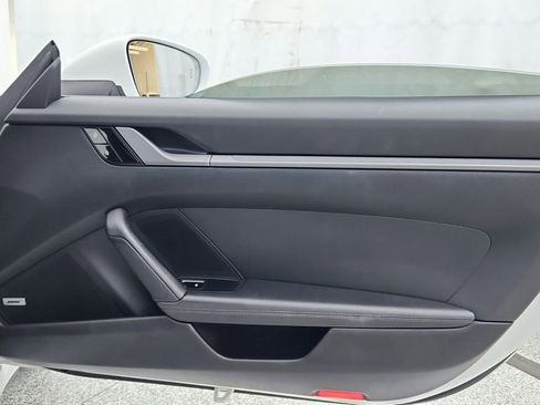 Used 2020 Porsche 911 Carrera 4S image 32