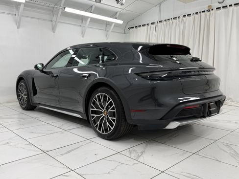 Certified 2023 Porsche Taycan 4 Cross Turismo image 14