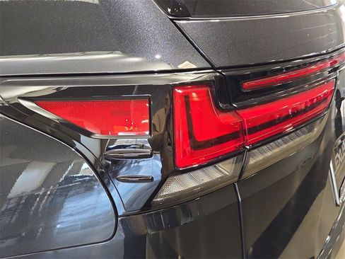 Certified 2025 Lexus LX 700h Luxury image 35