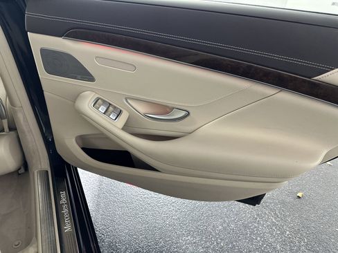 Used 2016 Mercedes-Benz S 550 4MATIC Sedan image 35