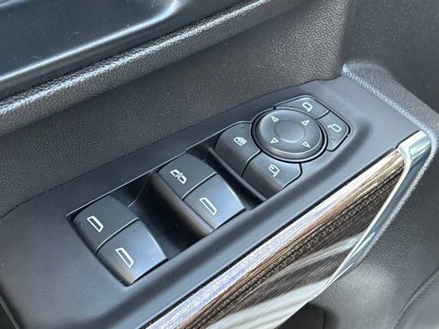 Used 2020 Chevrolet Silverado 2500 LT w/ All Star Edition AWD/4WD image 21