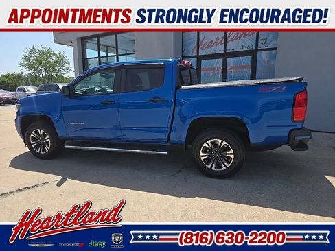 Used 2021 Chevrolet Colorado Z71 AWD/4WD image 7