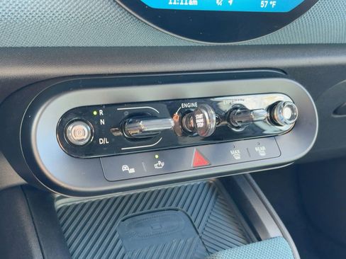 Used 2025 MINI Cooper Countryman S w/ Comfort Package Max image 19