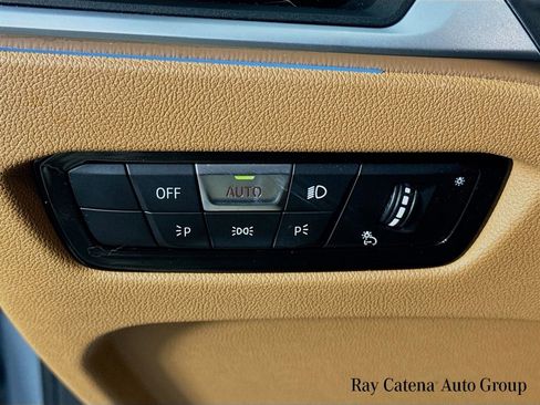 Used 2023 BMW 330e xDrive w/ Premium Package image 10