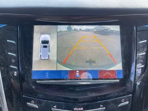 Used 2019 Cadillac Escalade ESV Luxury AWD/4WD image 9